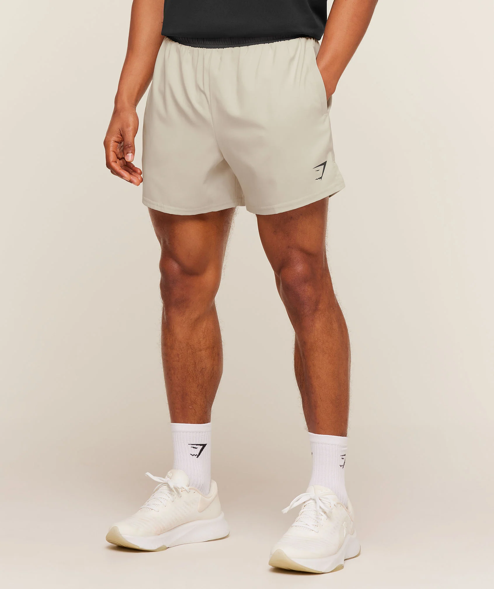 Gymshark Arrival Contrast Shorts with Drawcord Waist