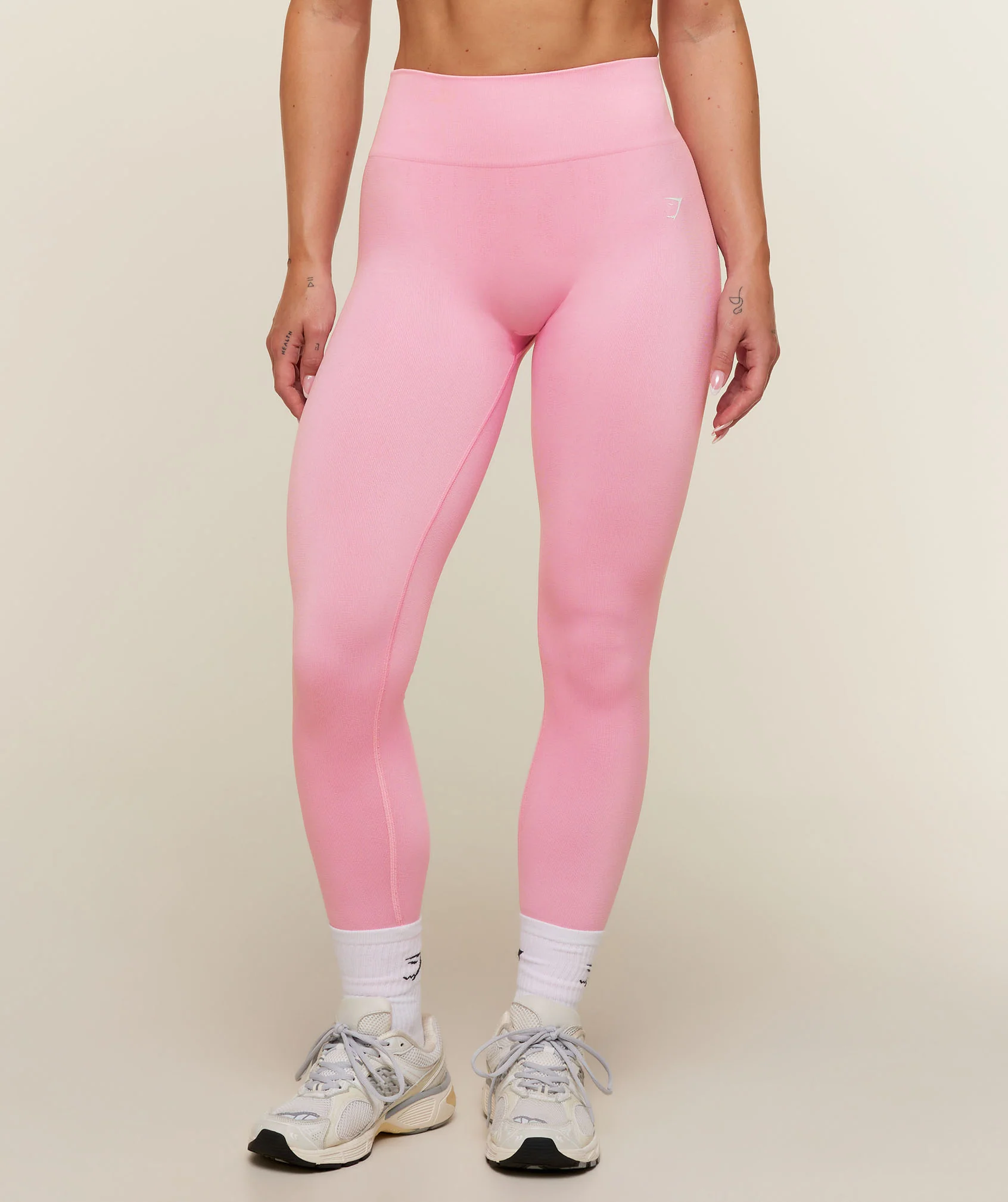 Adapt Solid Leggings in Pink High-Rise Scrunch Fit