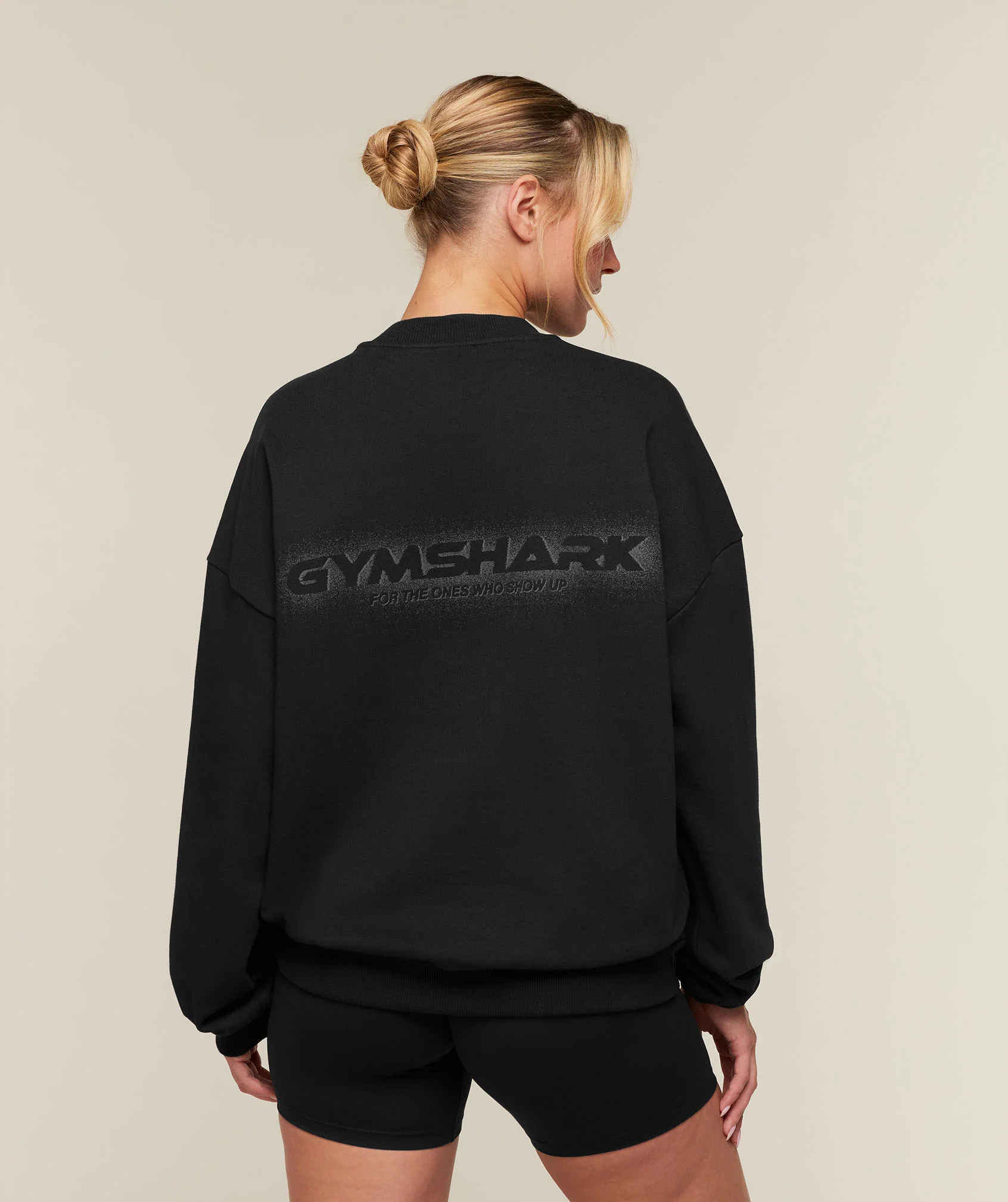 Hoodies & Sweatshirts