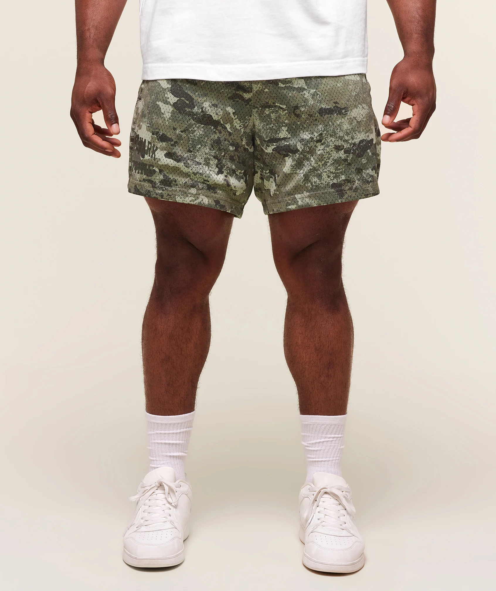Gymshark Lifting Mesh 5 Inch Shorts mit Lifting Club Grafik