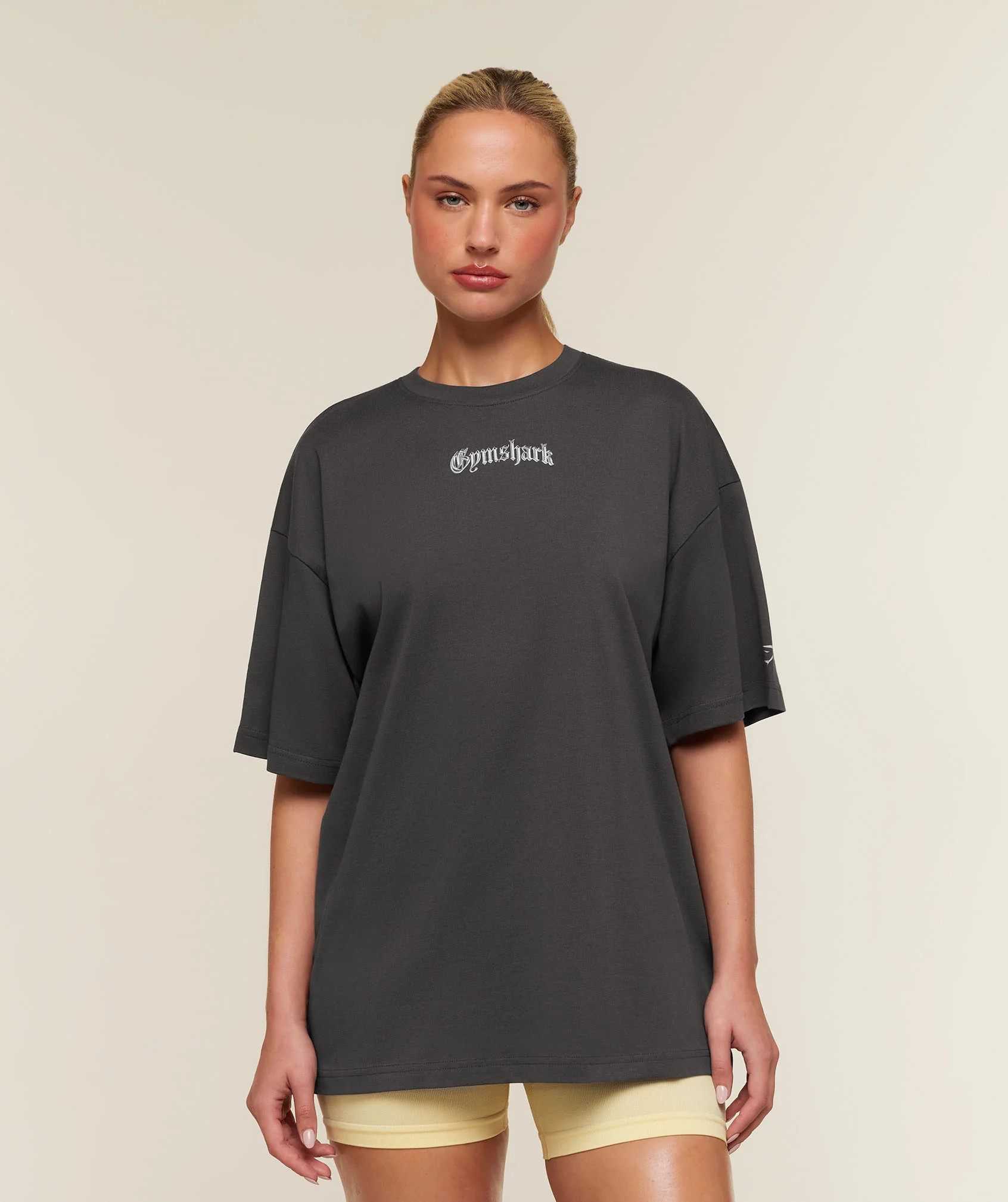 Gymshark Chrome Graphic T-Shirt Oversized Fit in Grey