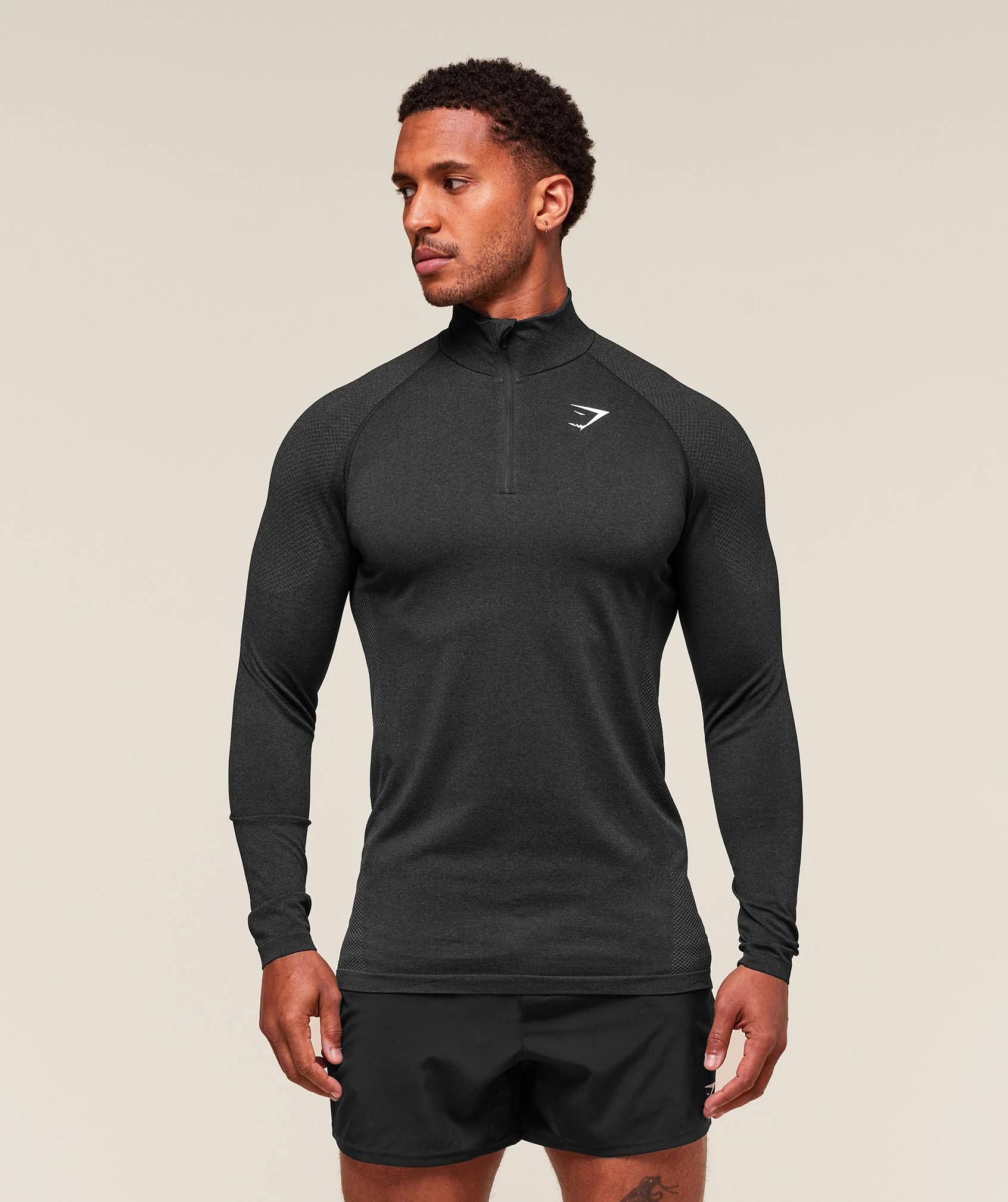 Vital Seamless 1/4 Zip in Black and Silhouette Grey