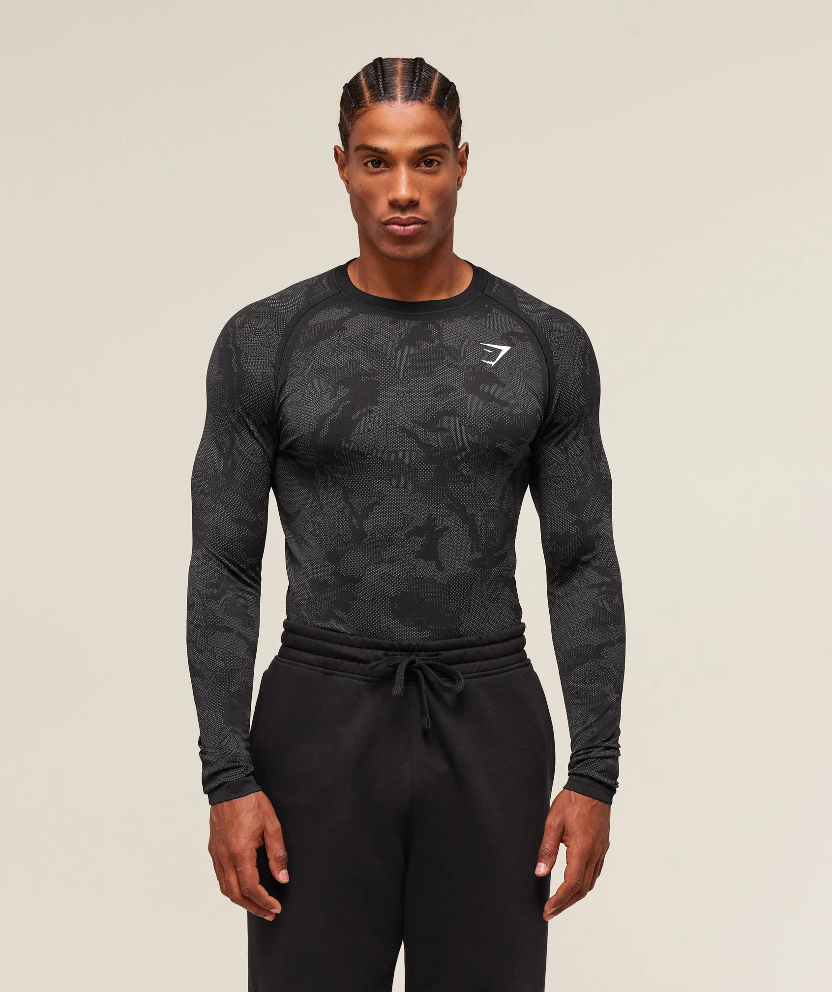 Gymshark Geo Seamless Long Sleeve T-Shirt in Black Charcoal Grey