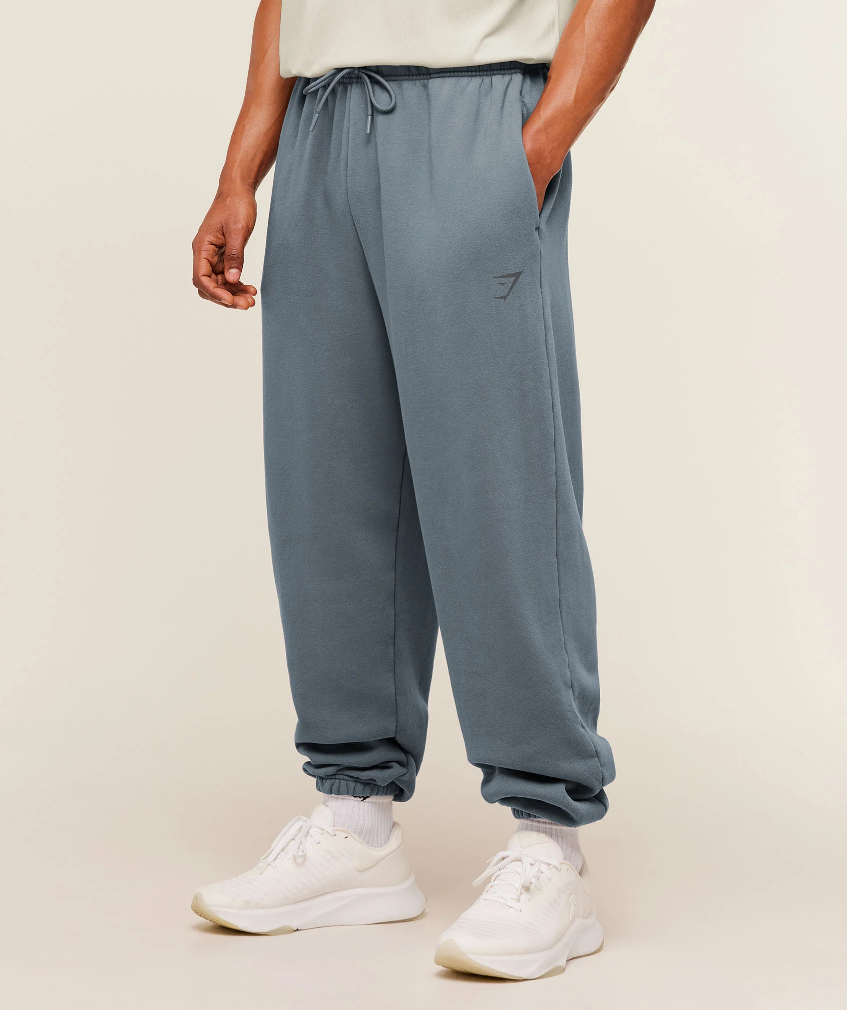 Conditioning Club Joggers in Heavyweight Washed Fabric