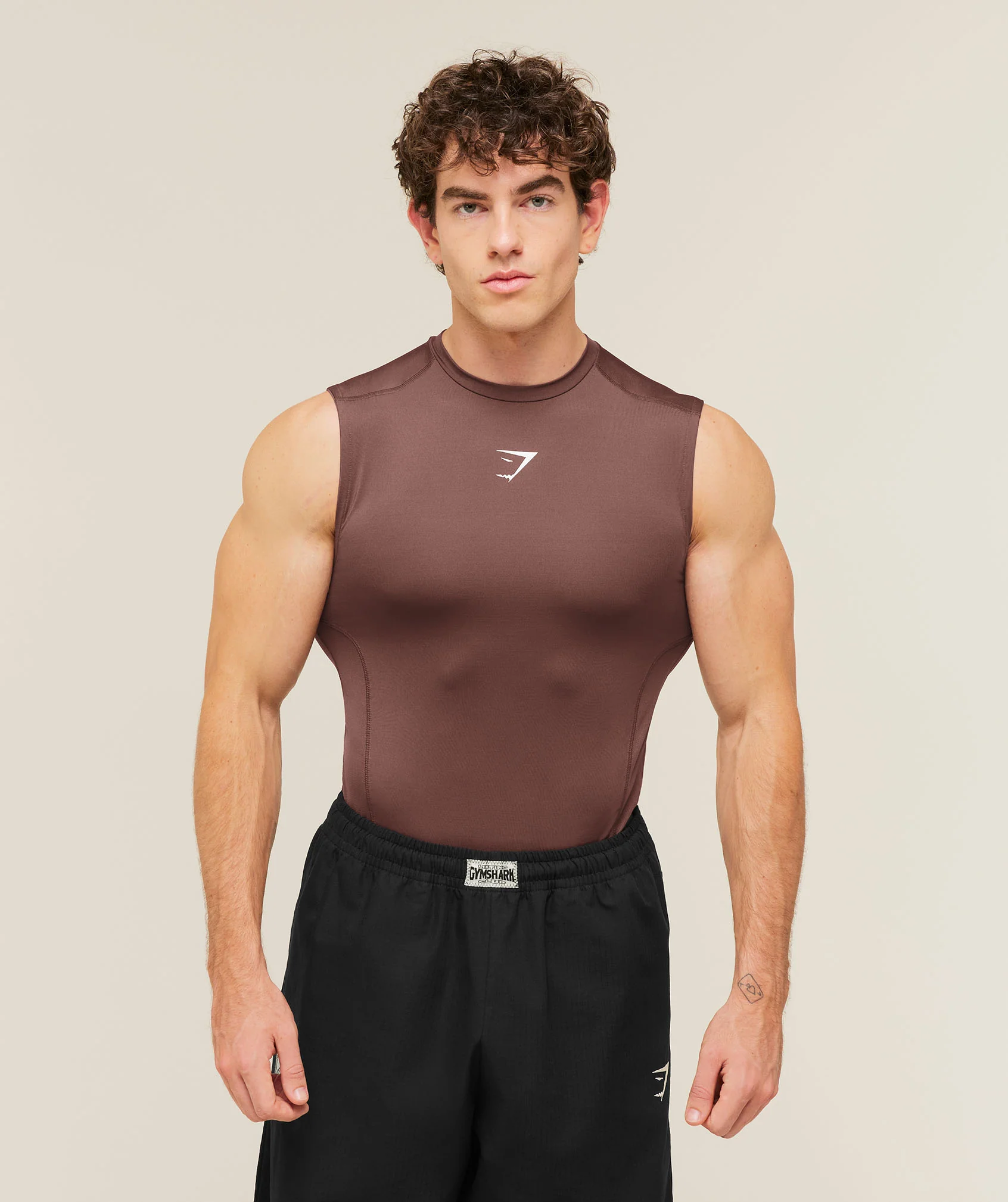 Gymshark Element Baselayer Tank o ultra dopasowanym kroju kompresyjnym