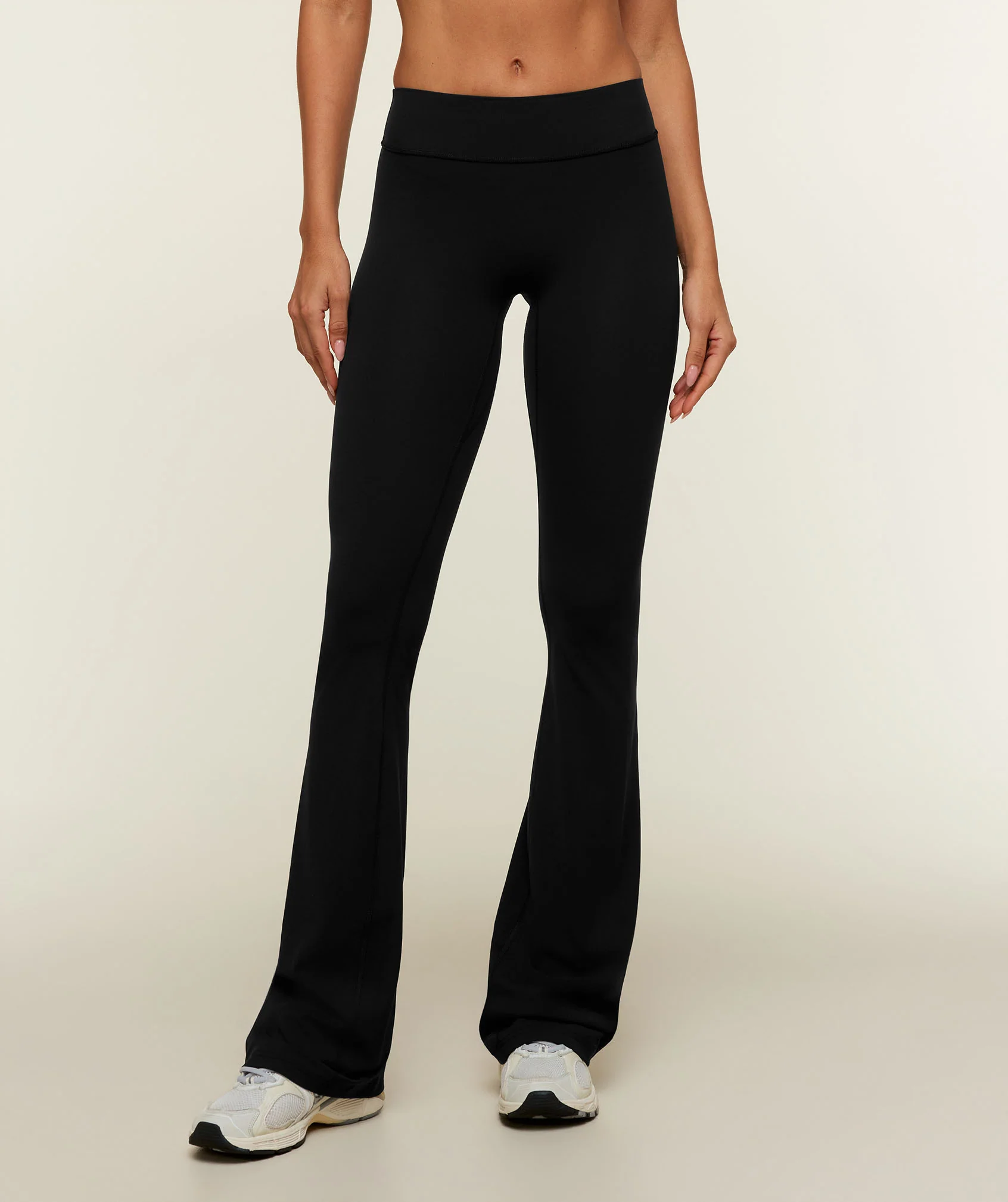 SoftSense™ Mid-Rise Flared Leggings Tall Length