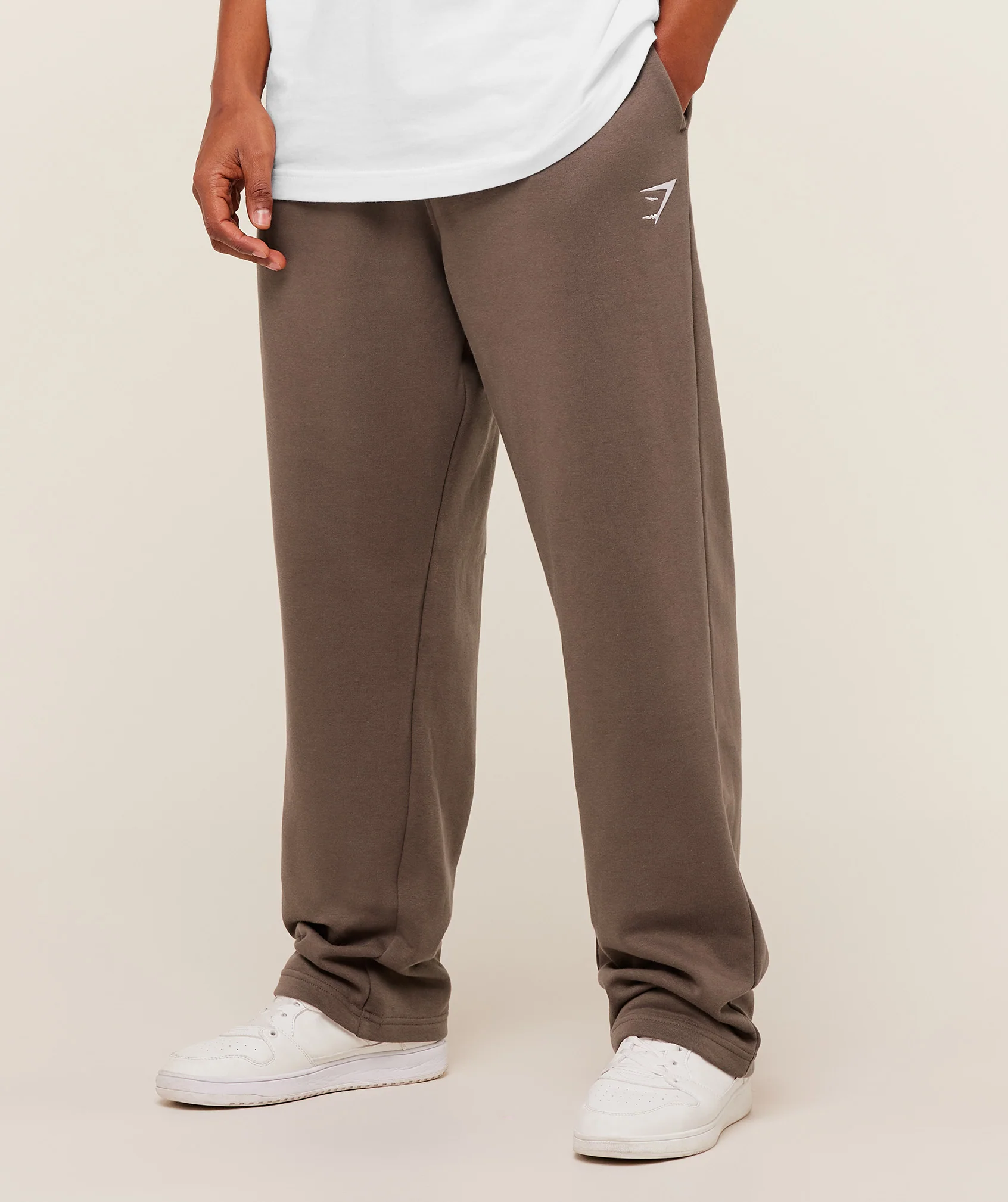 Crest Straight Leg Sweatpants in Soft Cotton Blend