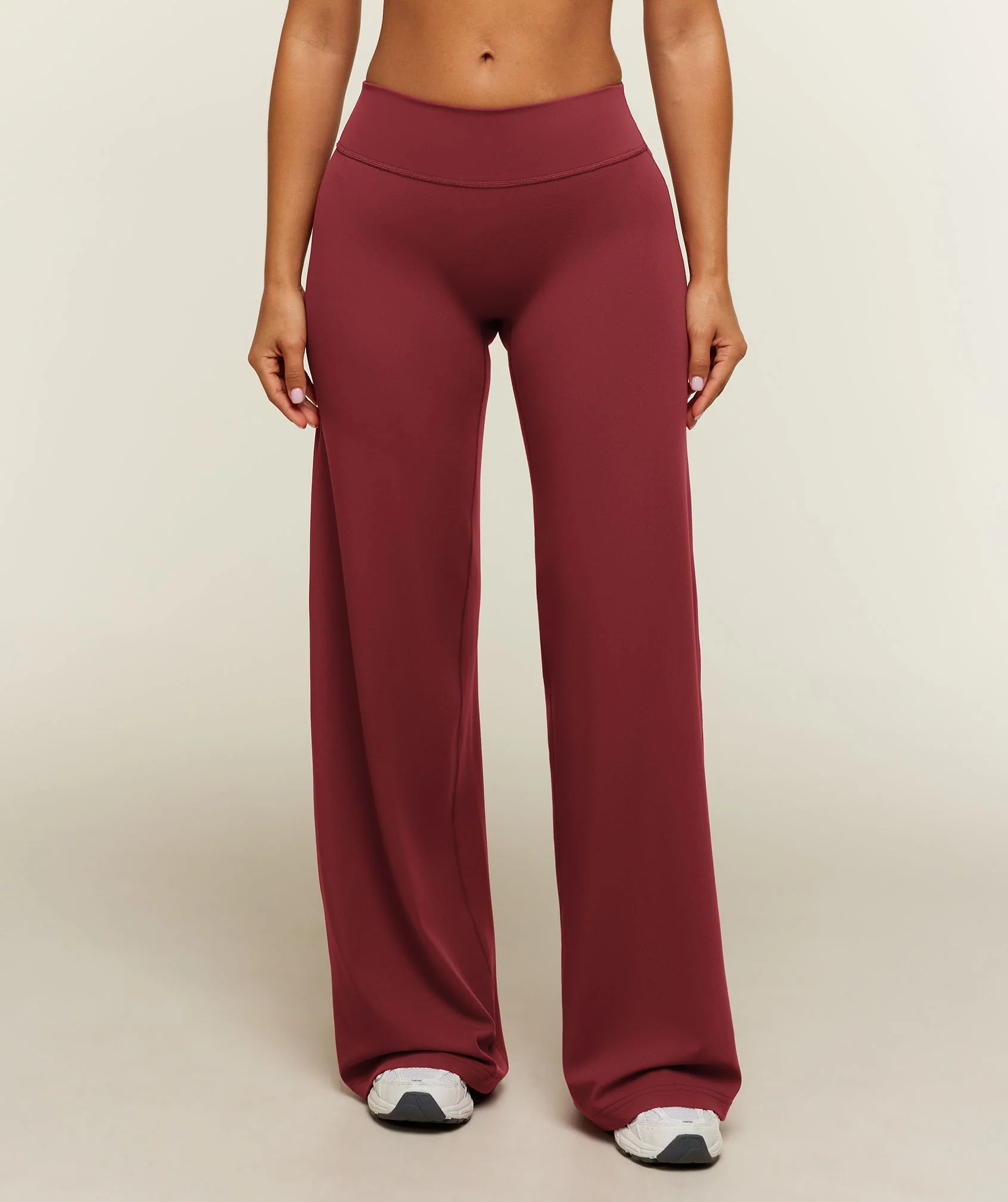 SoftSense Mid-Rise Straight Leg Leggings Short