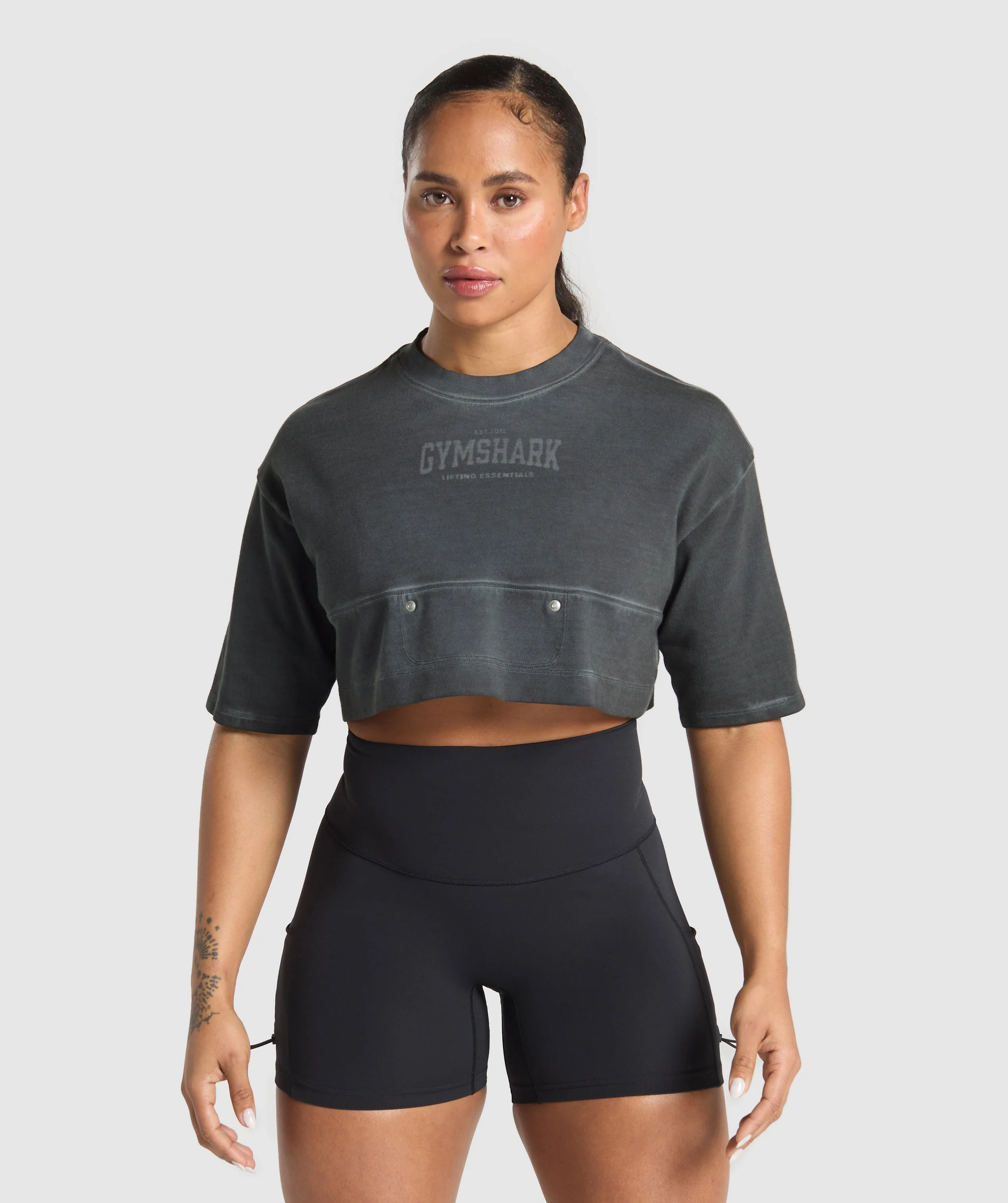 Cropped Rest Day Heavyweight T-Shirt with Crew Neck and Front Pocket