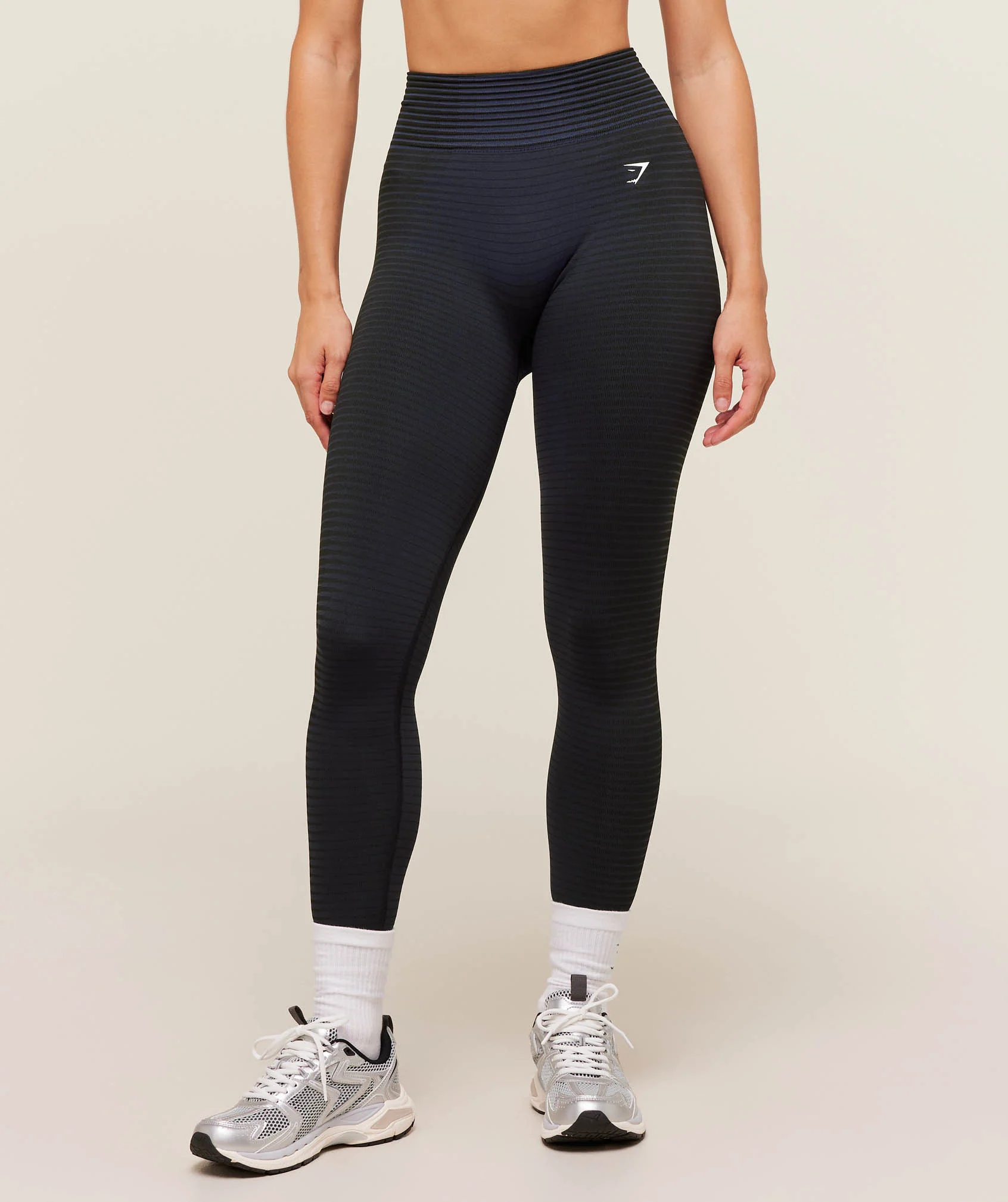 Sport Seamless High-Waisted Leggings with Contouring Shading