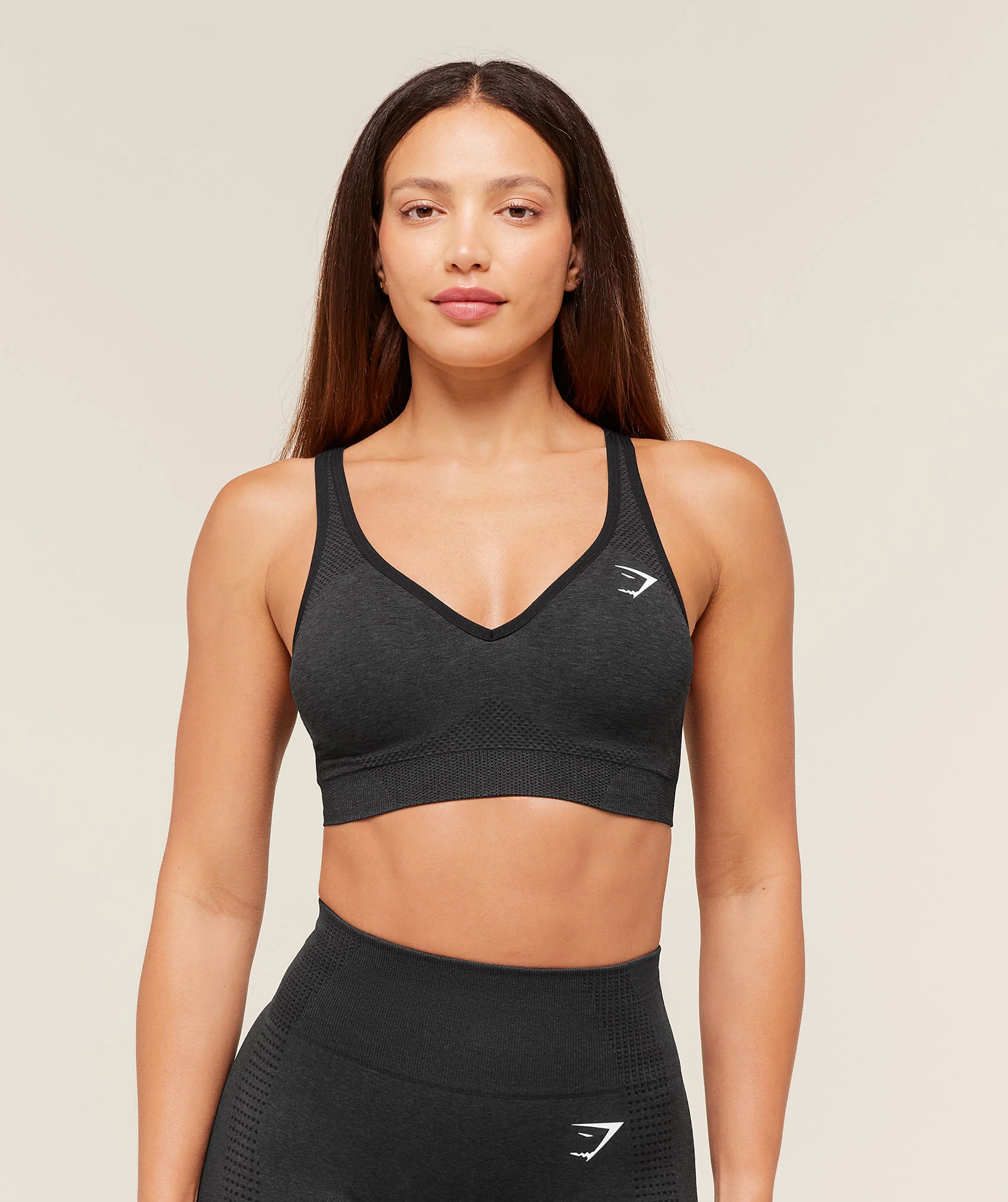 Vital Seamless V Neck Sports Bra for Light Support Training