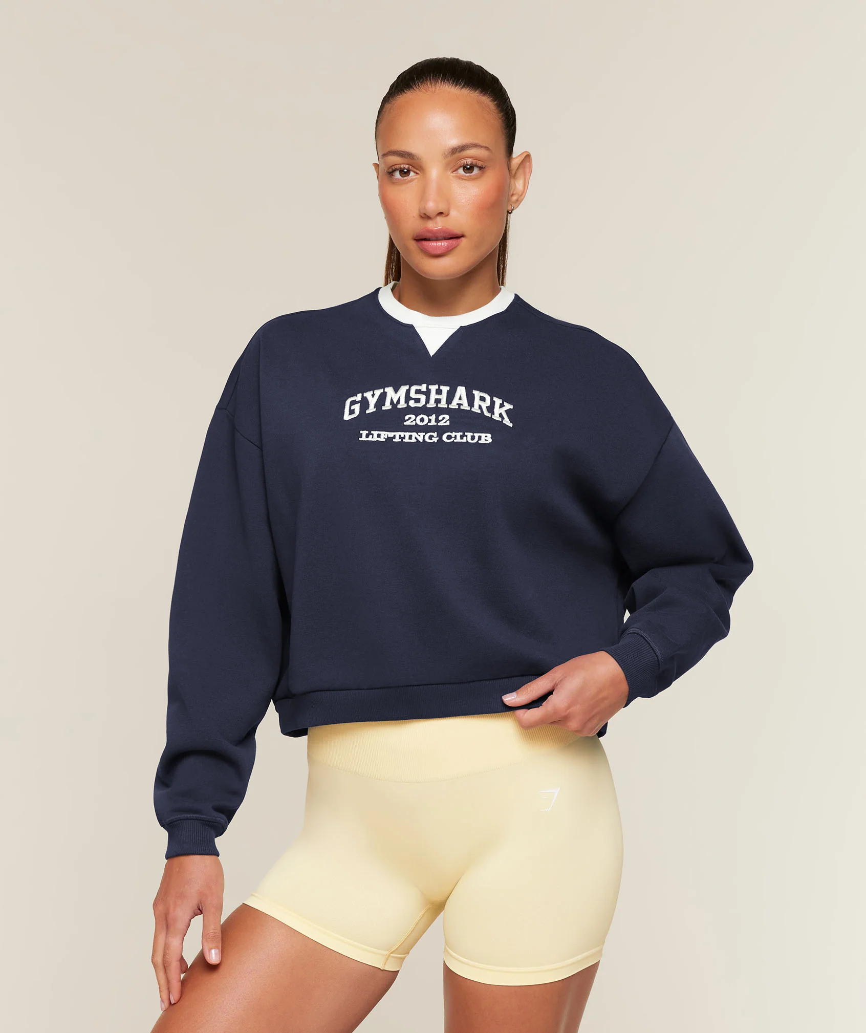 Hoodies & Sweatshirts