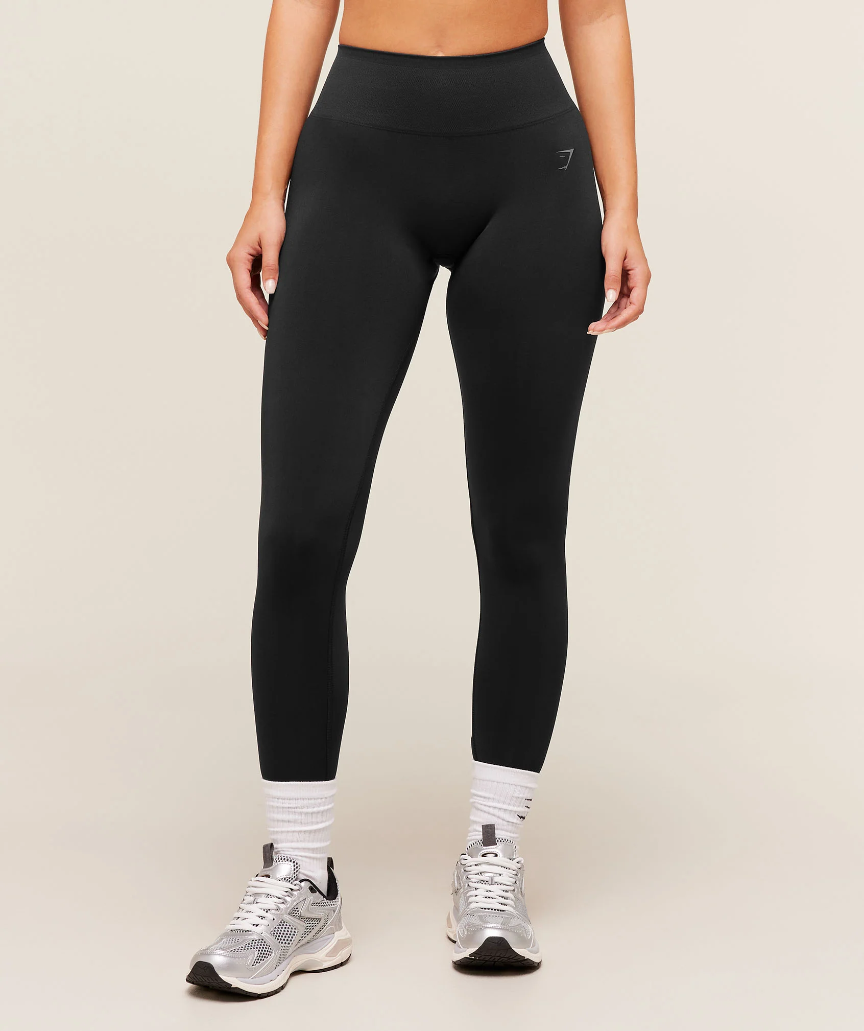 Gymshark Soft Sculpt Leggings for Studio Sessions and Everyday Wear