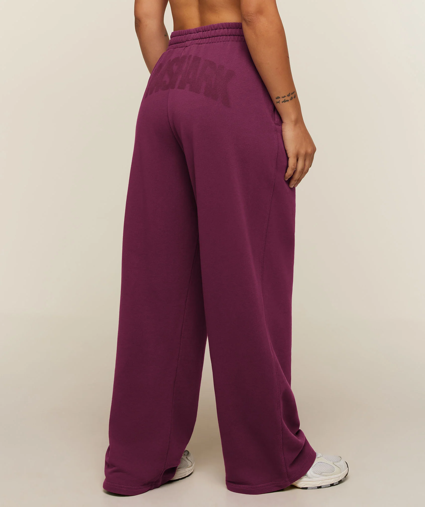 Gymshark Power Straight Leg Sweatpants in Pink