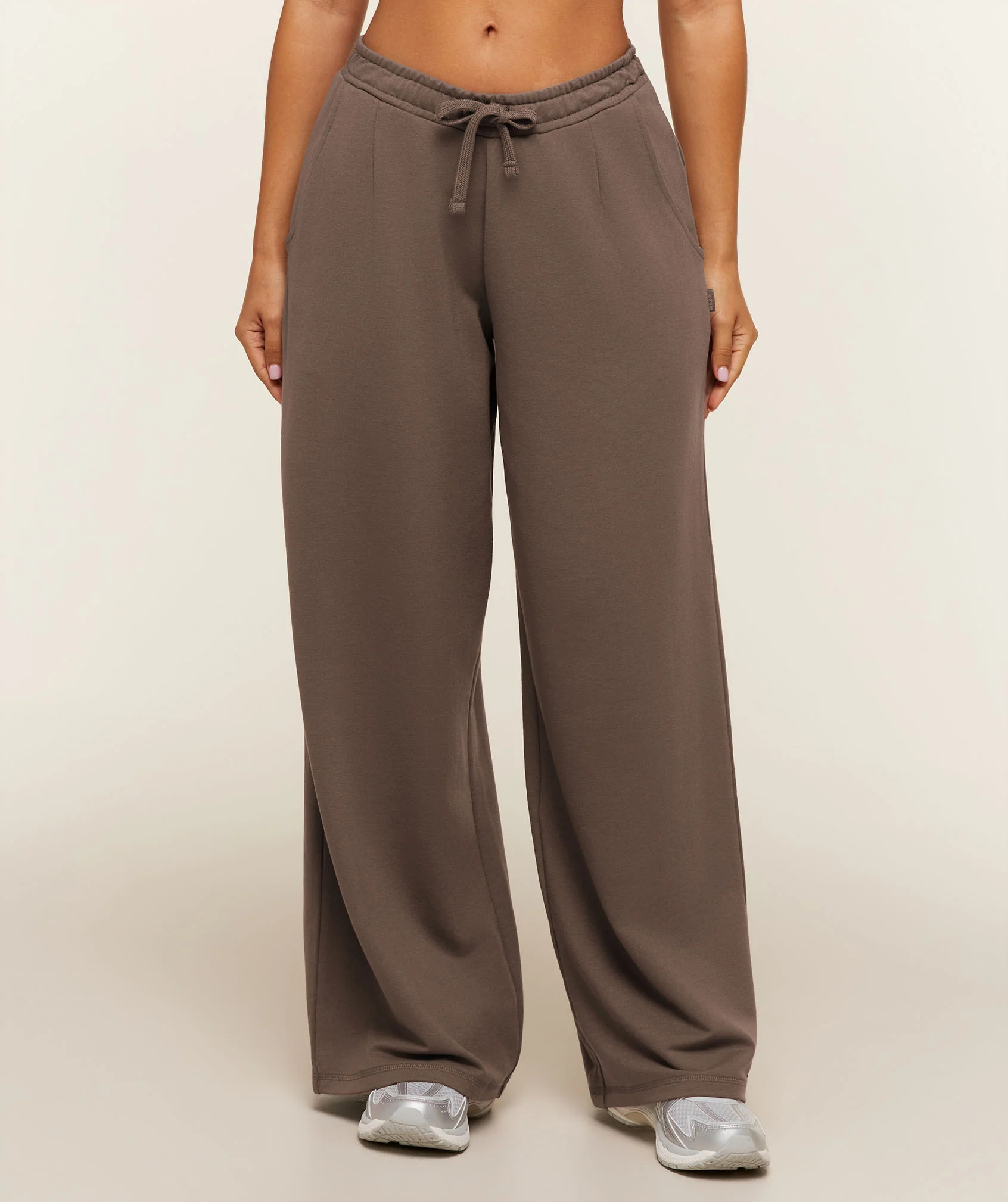 Lightweight Wide Leg Pant Short in Oversized Fit