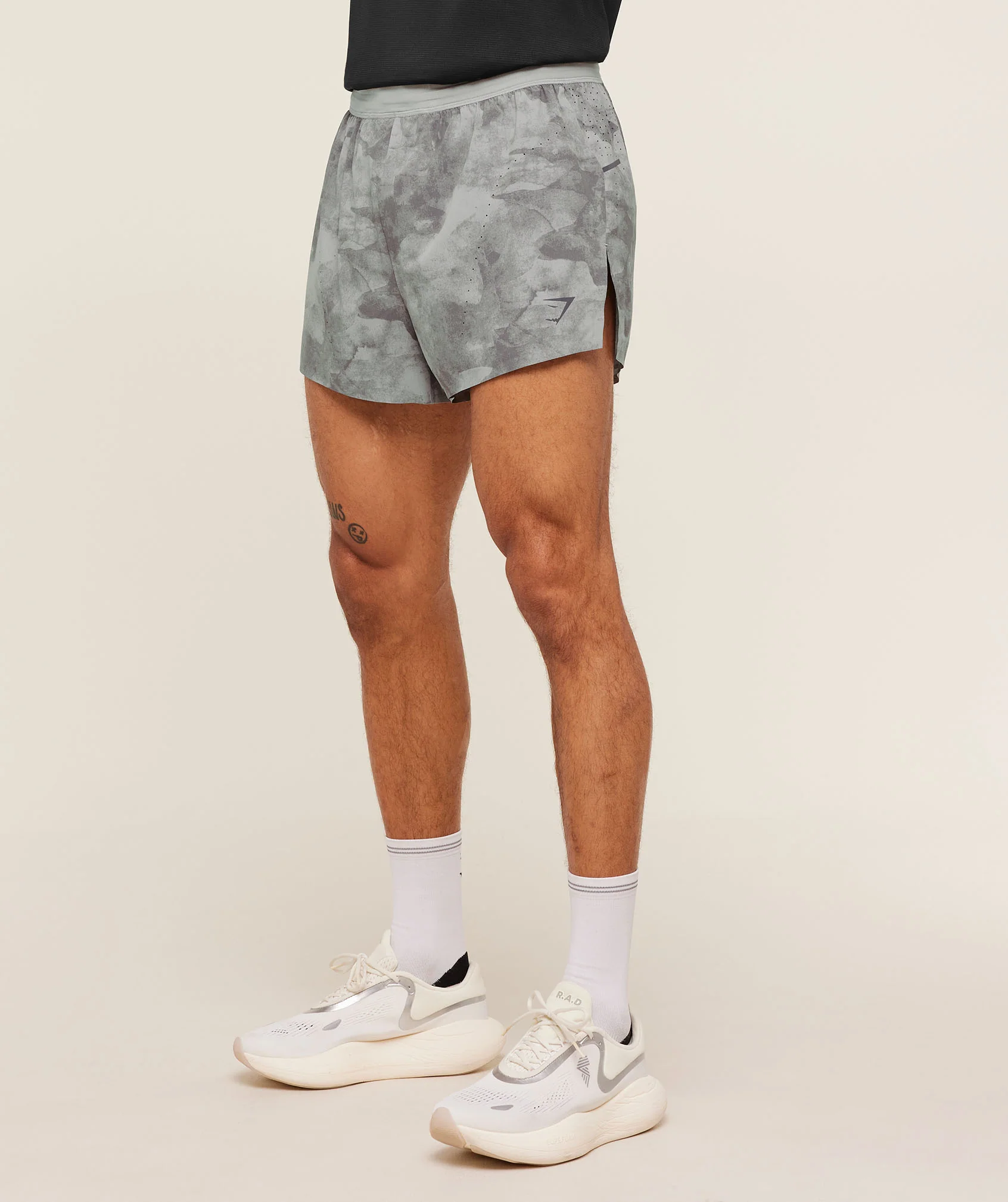 Running Elite Race 5" Short with Mesh Brief and Zip Pocket