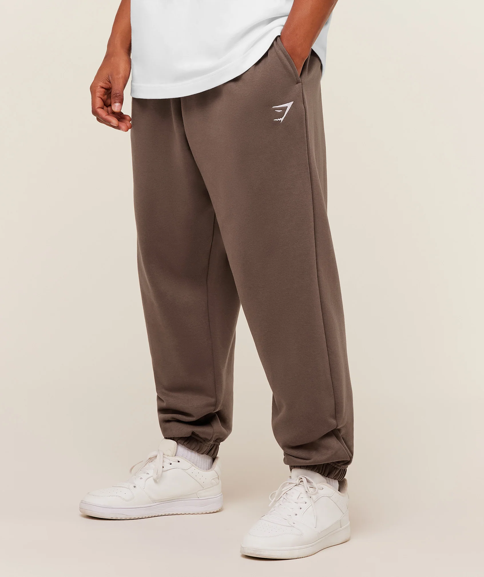 Gymshark Crest Oversized Jogger in Brushed Fleece