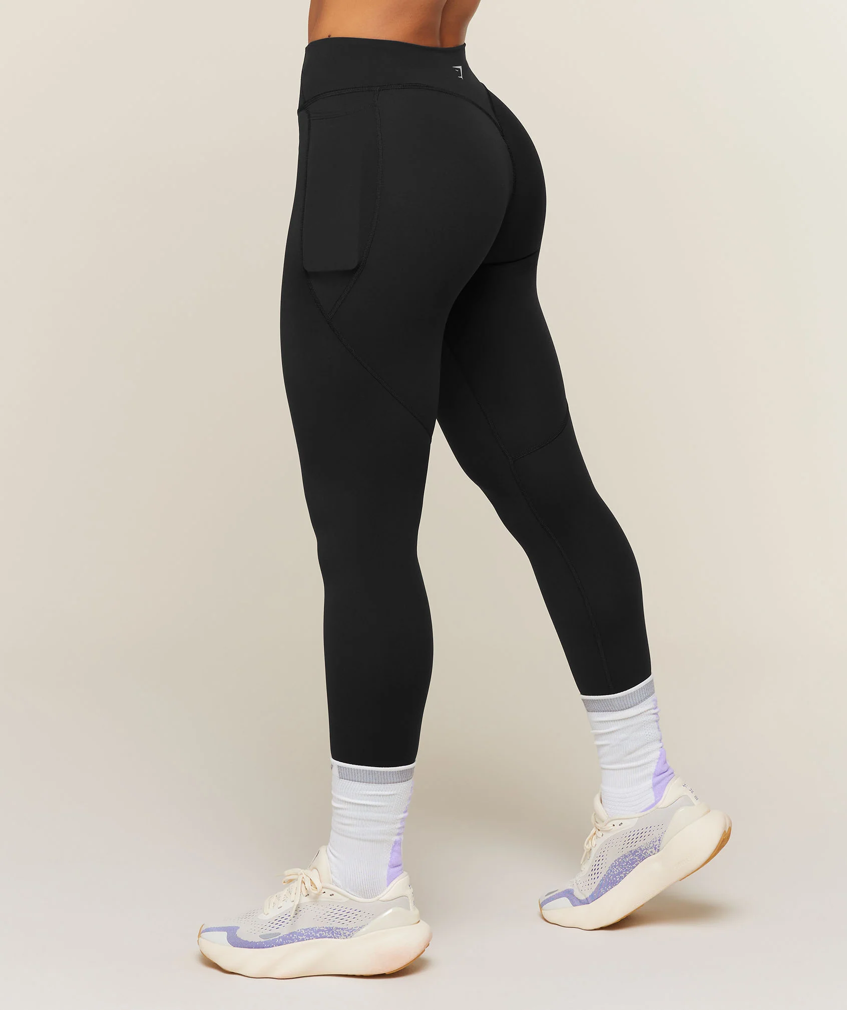 Running Pocket Leggings with High-Rise Waist and Pockets