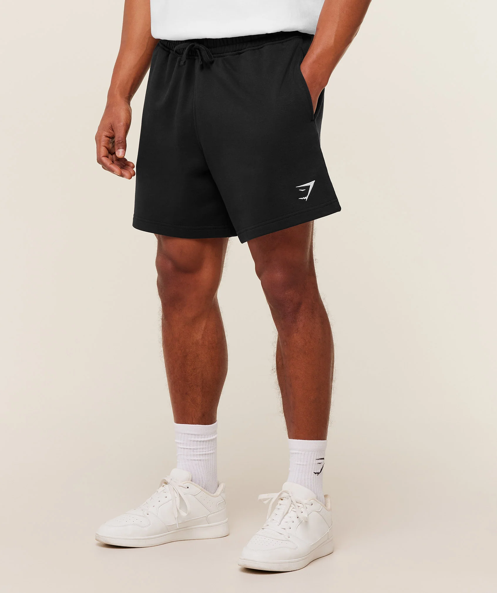 Gymshark Crest Short with Brushed Fleece and 7 Inch Inseam