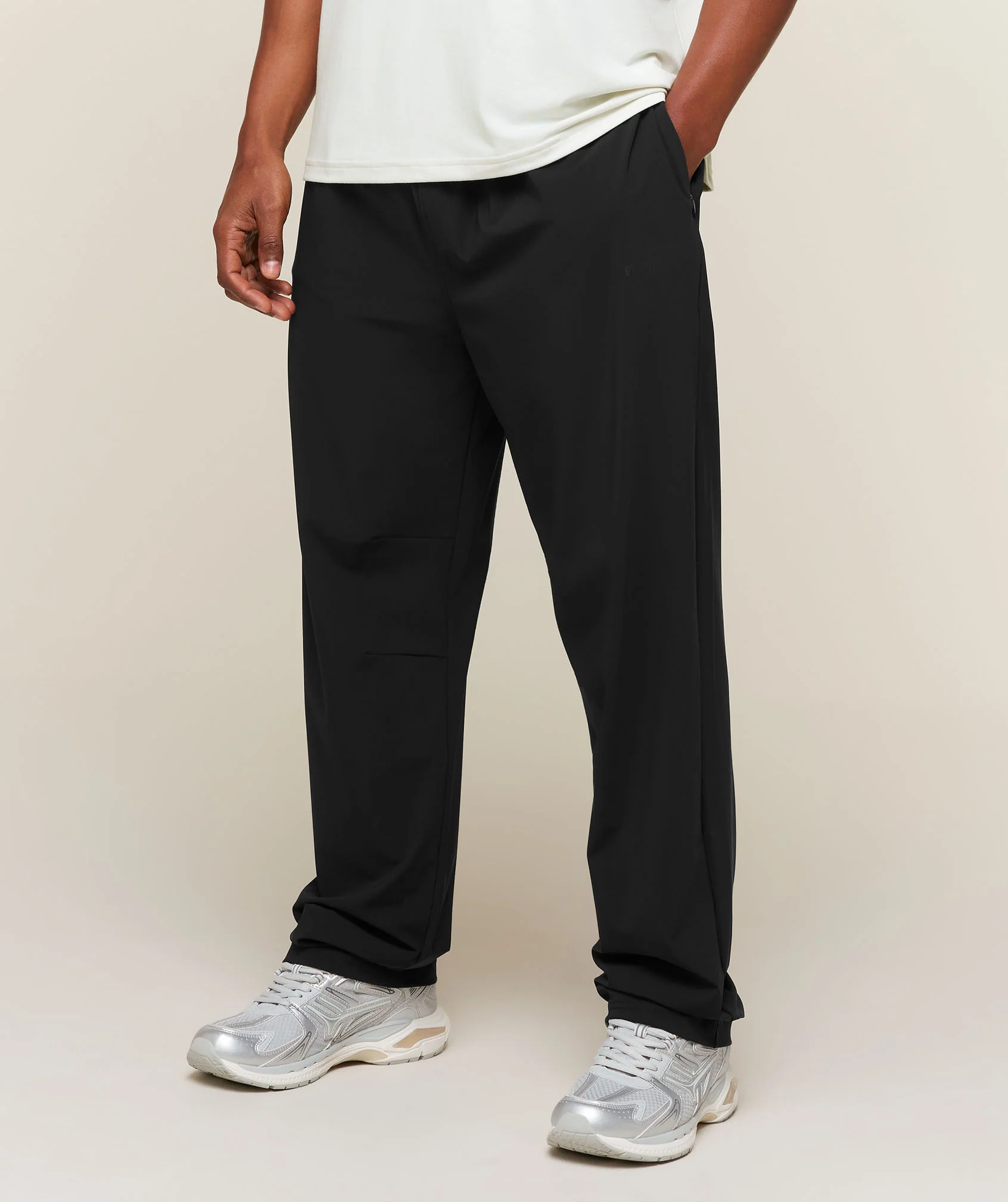 Gymshark Campus Crest Oversized Woven Pant in Black
