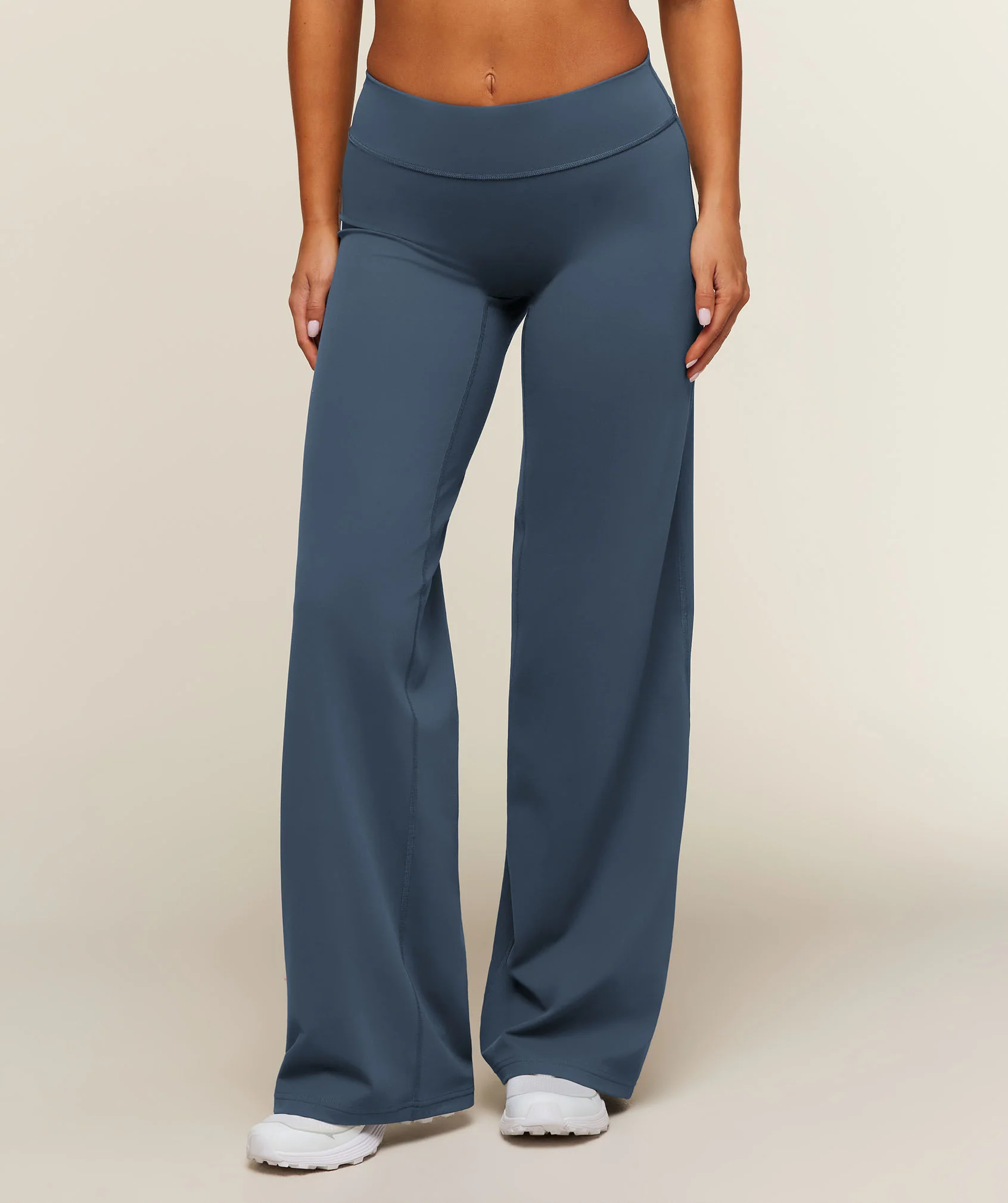 Gymshark SoftSense™ Mid-Rise Straight Leg Leggings