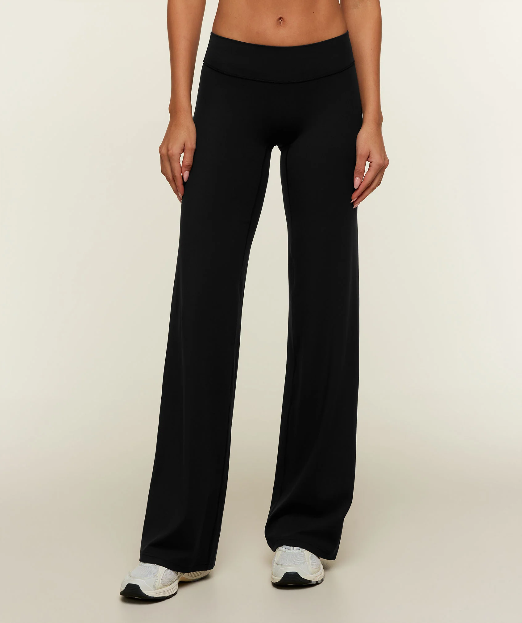 Gymshark SoftSense™ Mid-Rise Straight Leg Leggings in Tall Length