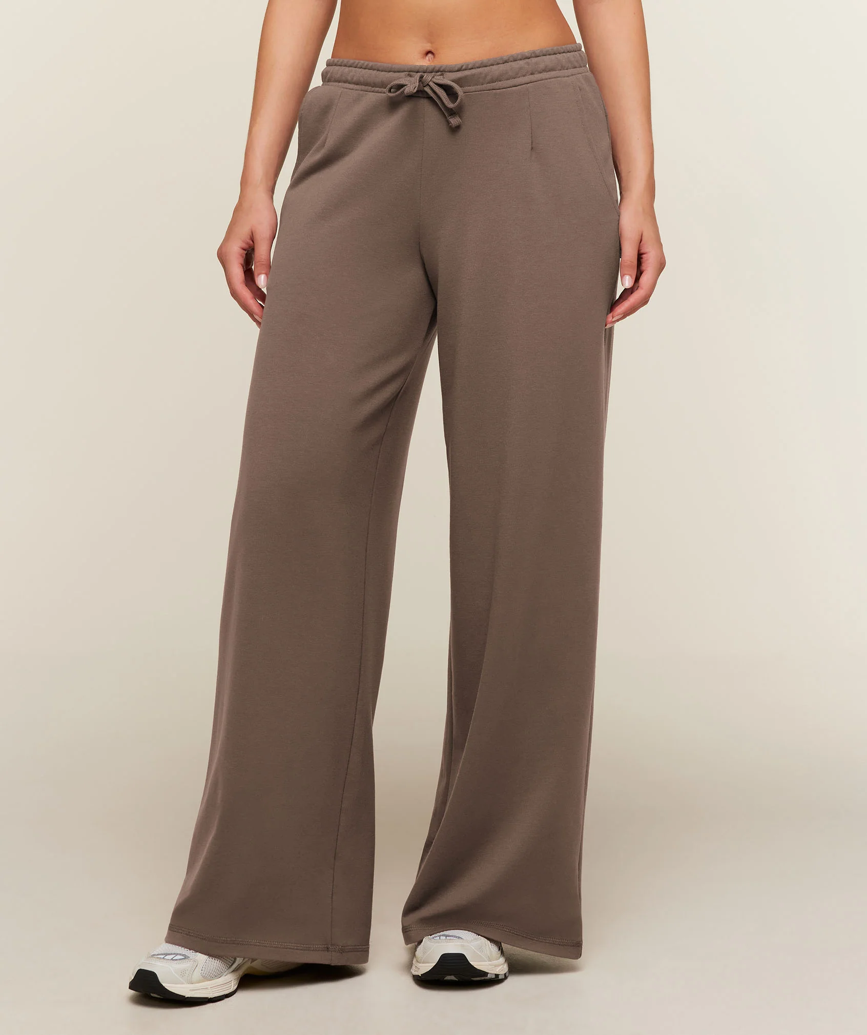 Gymshark Wide Leg Pants in ButterSmooth Fabric for Gym Commute
