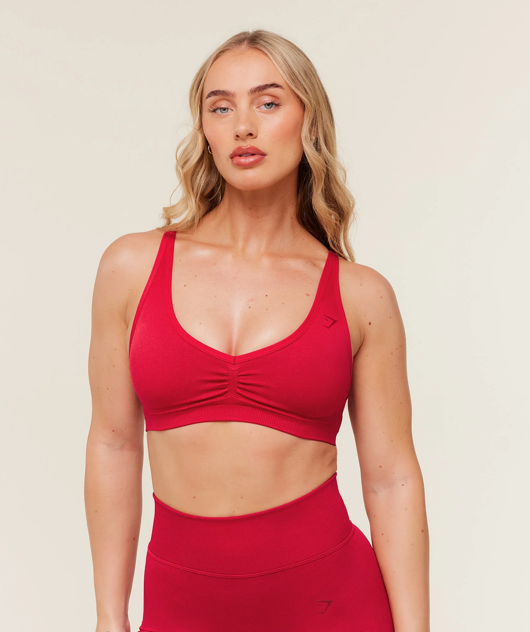 Lift Seamless Sports Bra with Ruched Bust and Low Cut