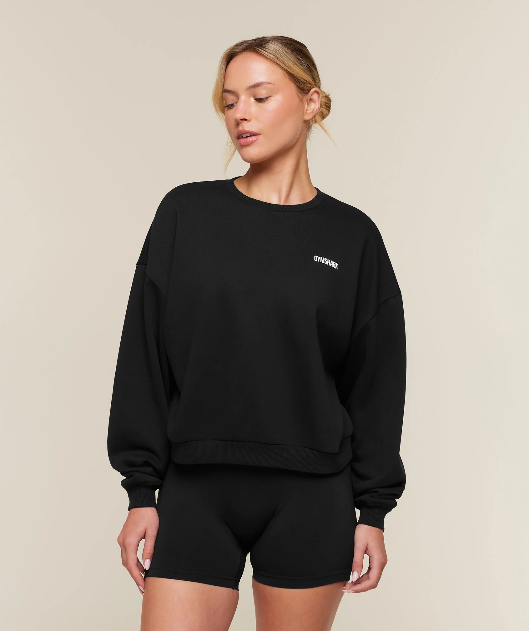 Cosy Luxe Oversized Sweatshirt with Boxy Silhouette
