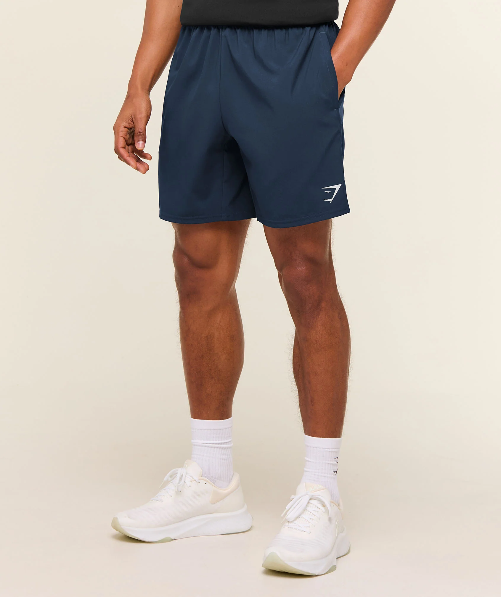 Arrival 7 Inch Woven Training Shorts with Sweat-Wicking Fabric