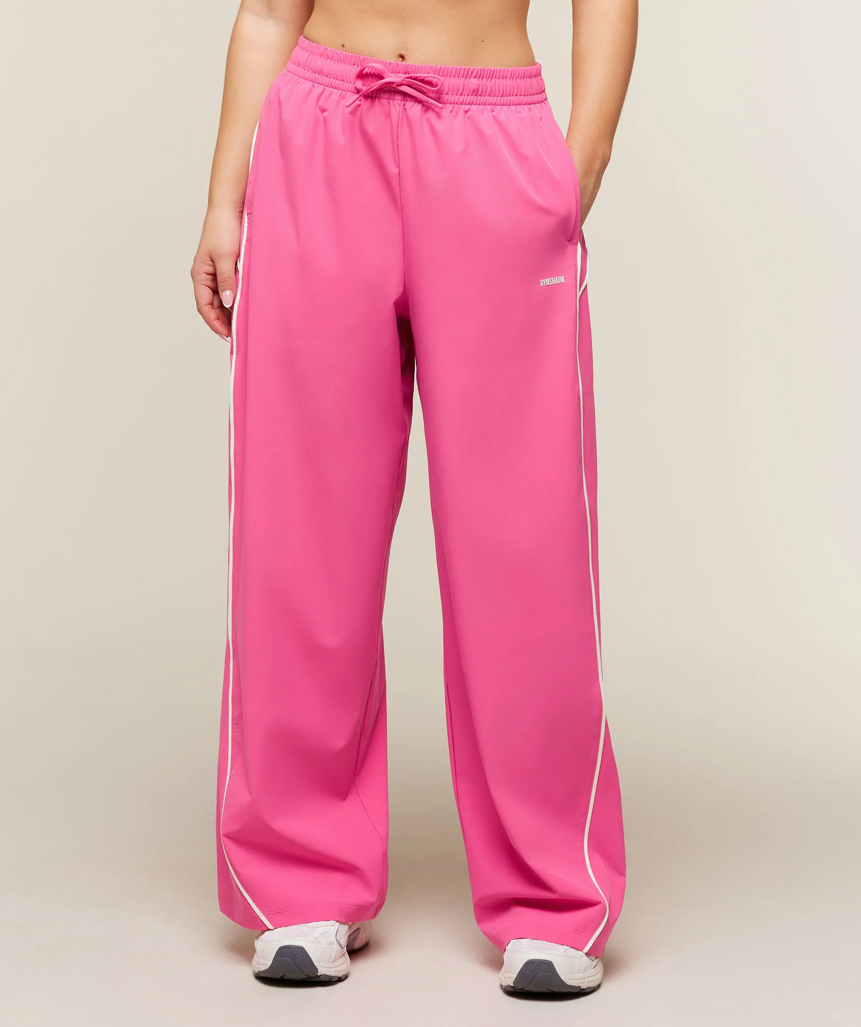 Gymshark Track Pants Short Wide-Leg Fit