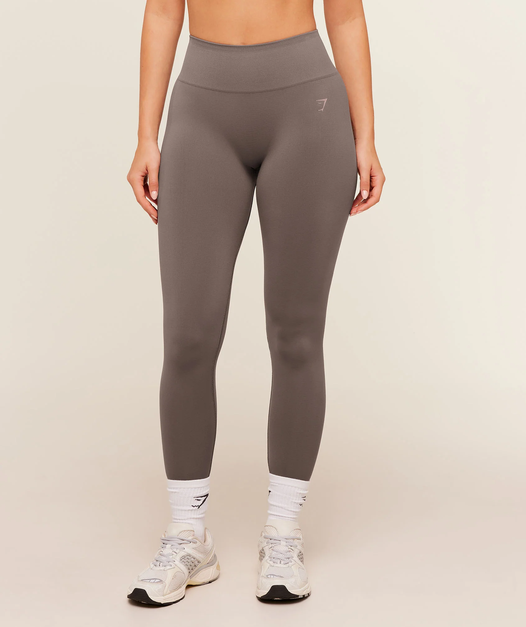 Soft Sculpt Leggings in Brown with Contour Detail