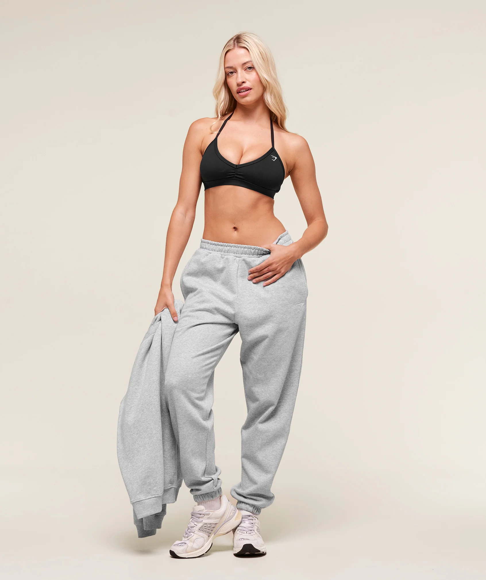 Gymshark Training Regular Fleece Joggers in Light Grey Core Marl