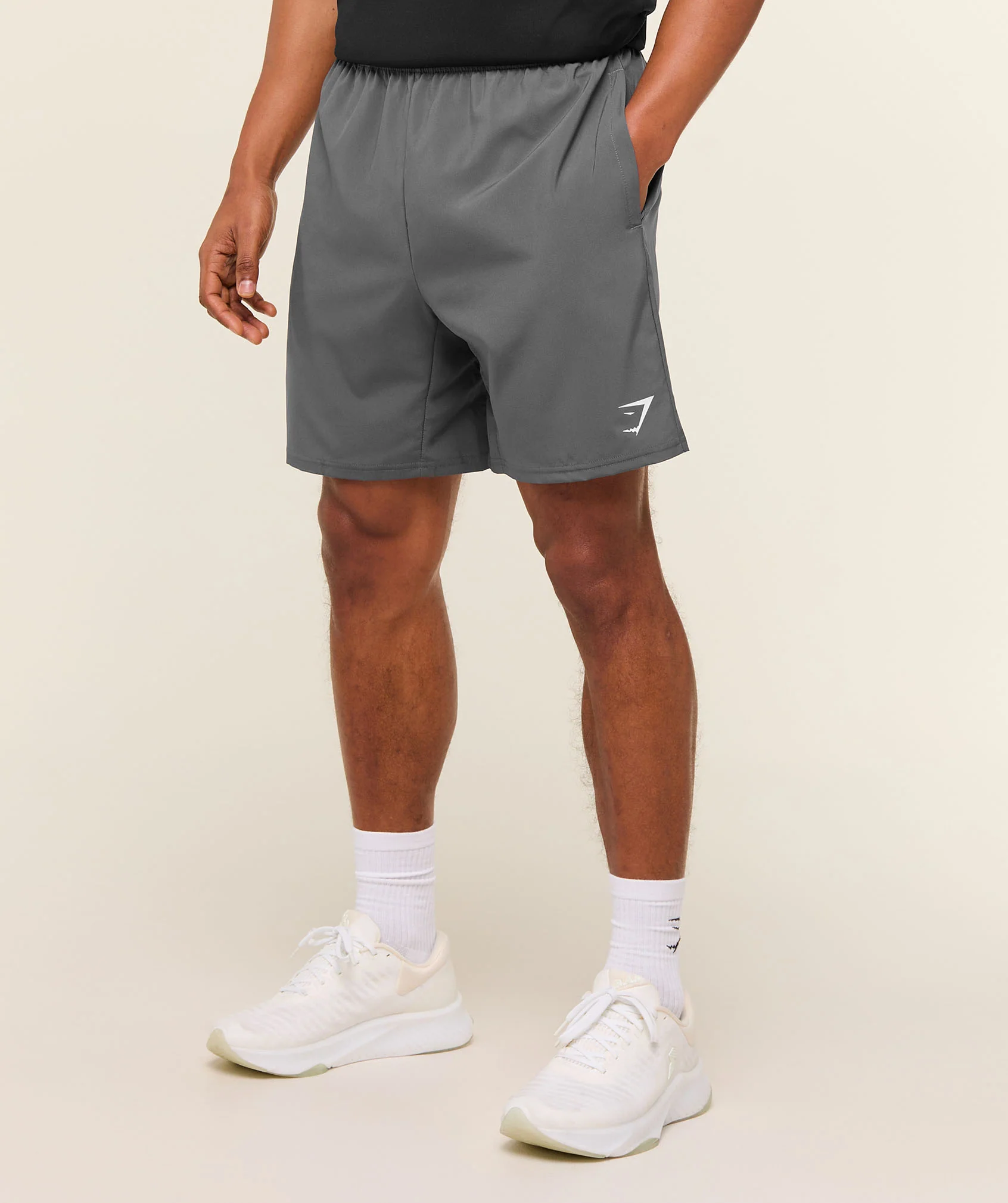 Gymshark Arrival 7 Inch Shorts Slim Fit Silhouette Grey