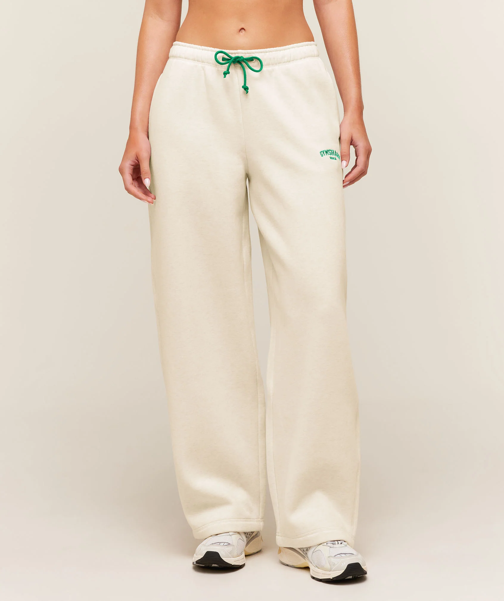 Cosy Luxe Campus Wide Leg Sweatpants in Brown