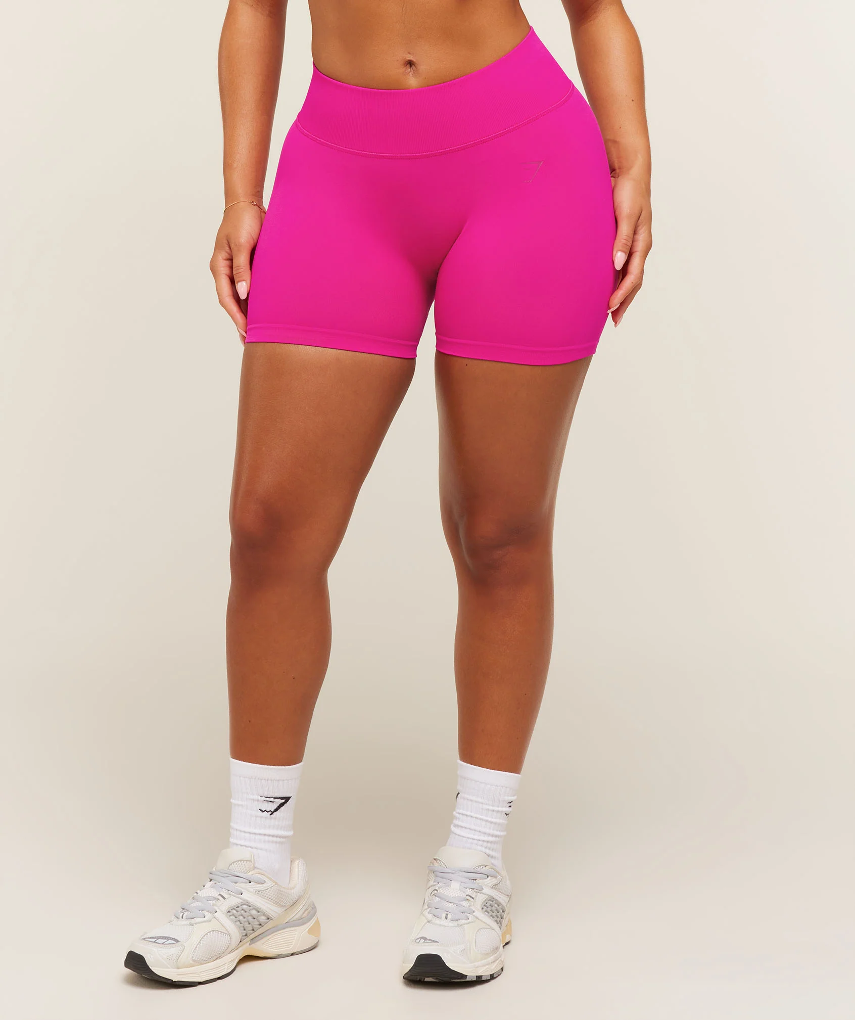 Lift Seamless 2.0 Mid-Rise Shorts for Glute Sculpting