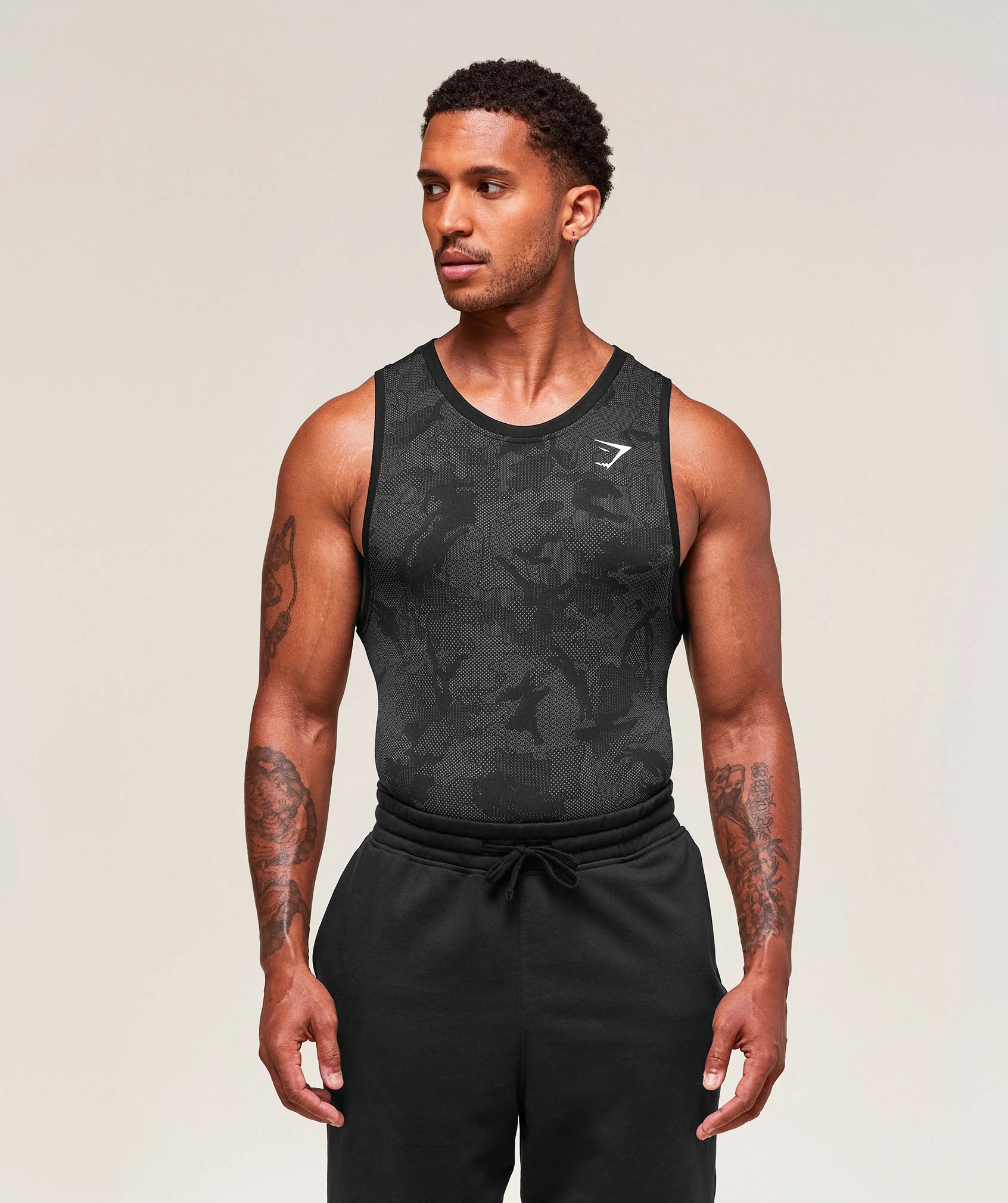Gymshark Geo Seamless Tank in Black and Charcoal Grey