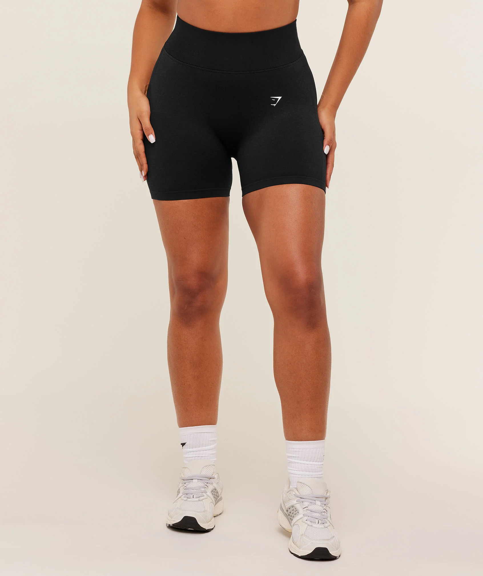 Lift Seamless High-Rise Shorts with 4 Inch Inseam